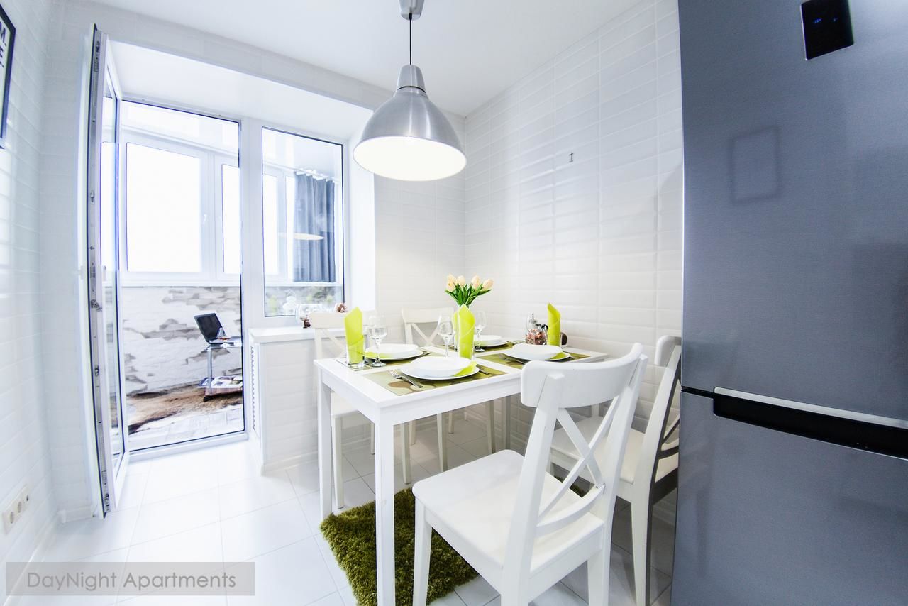 Апартаменты DayNight Apartments on Generala Beloborodova 5 Витебск-16