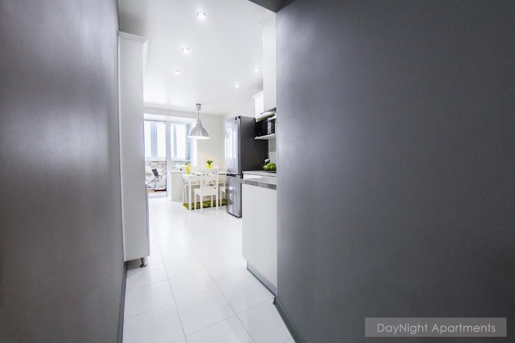 Апартаменты DayNight Apartments on Generala Beloborodova 5 Витебск-49